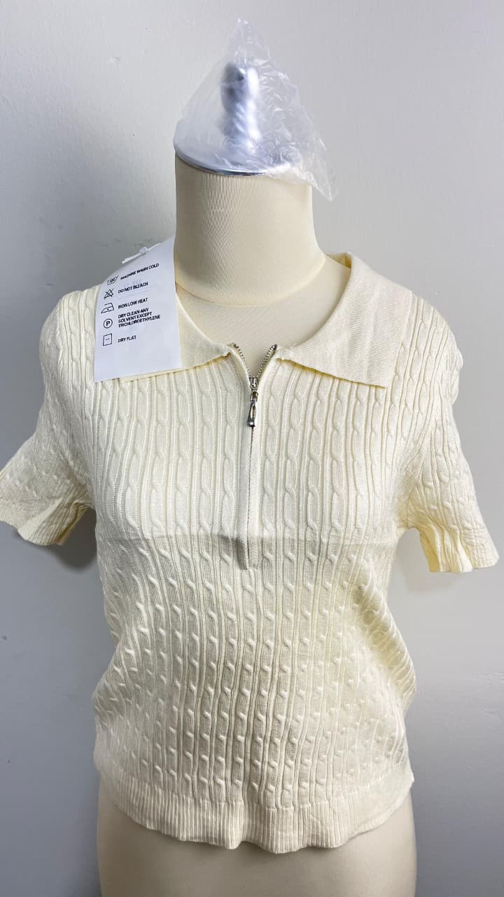 Knit Wanita Rajut Super Halus - White Cream